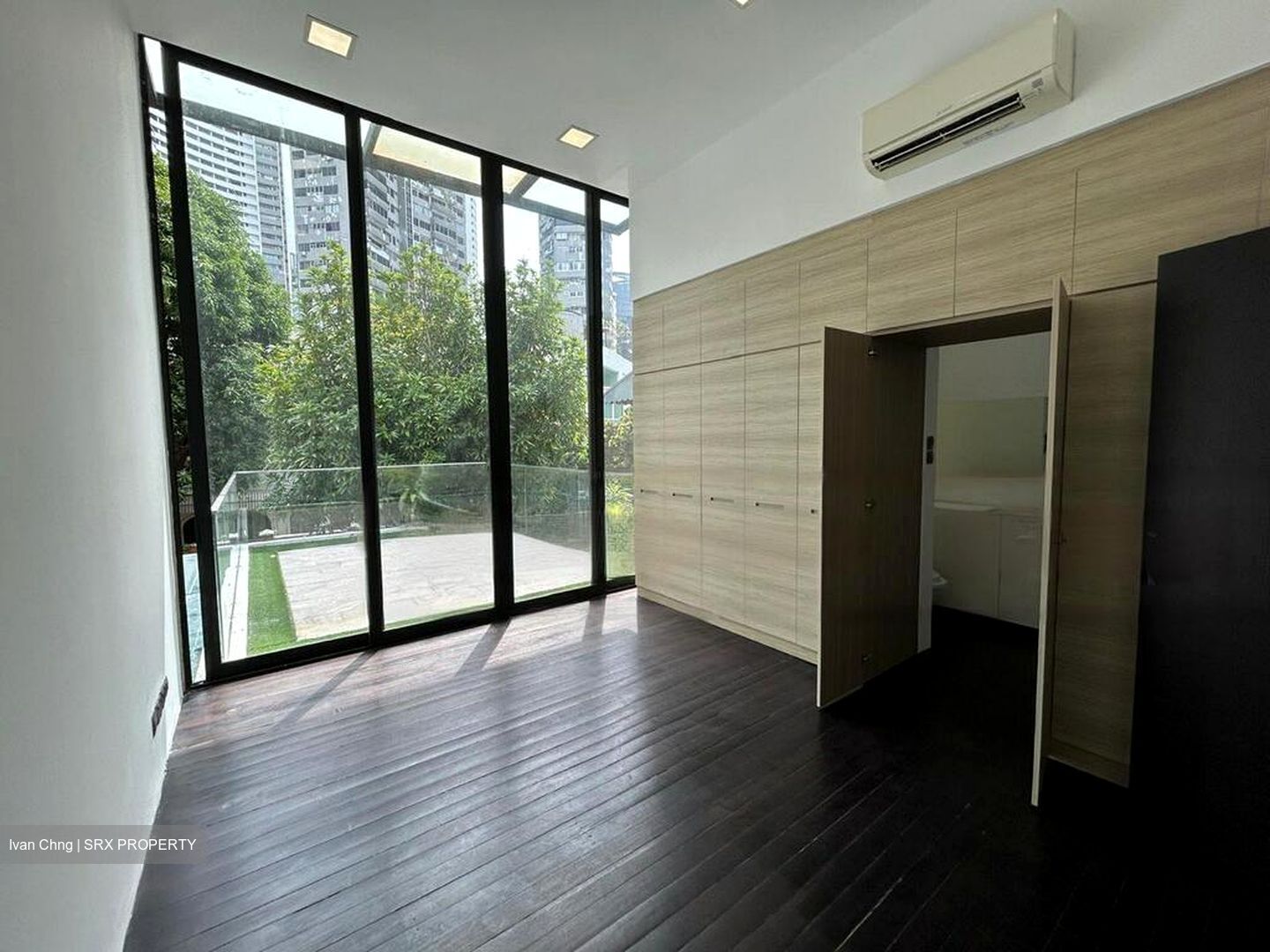 Cairnhill Road (D9), Terrace #462772461